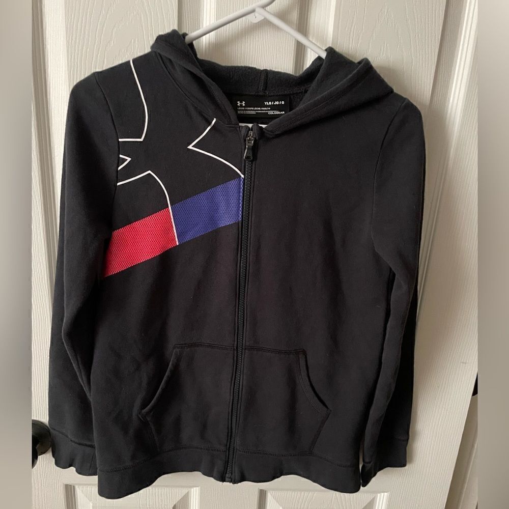 Under Armour black hooded sweatshirt